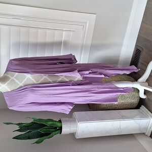 Shawl [s/m] lavender NWOT
